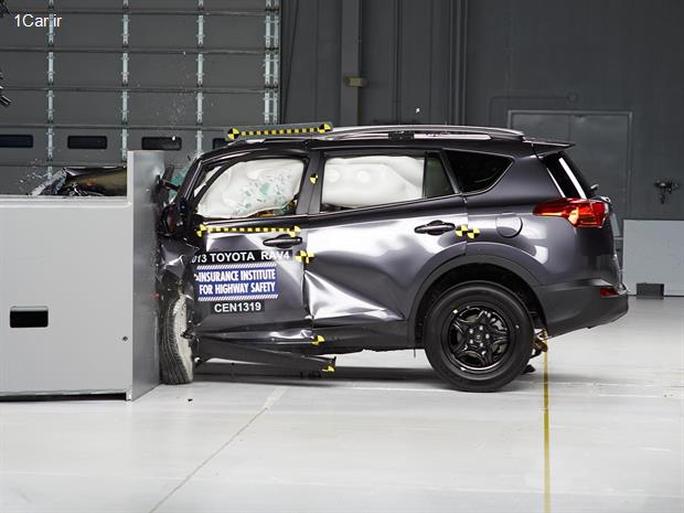 تویوتا RAV4 مدل 2013 بررسی تویوتا RAV4 مدل 2014